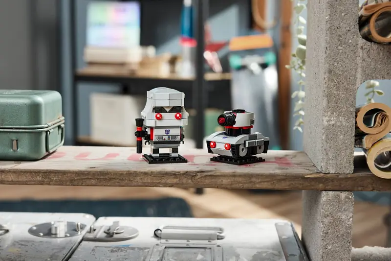 LEGO 40924 Megatron jako robot i pojazd zdjęcie 13