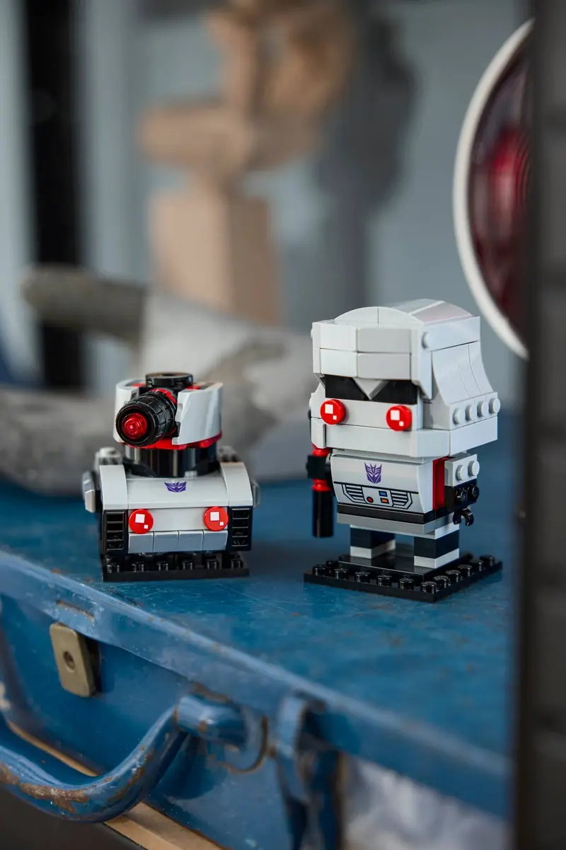 LEGO 40924 Megatron jako robot i pojazd zdjęcie 9