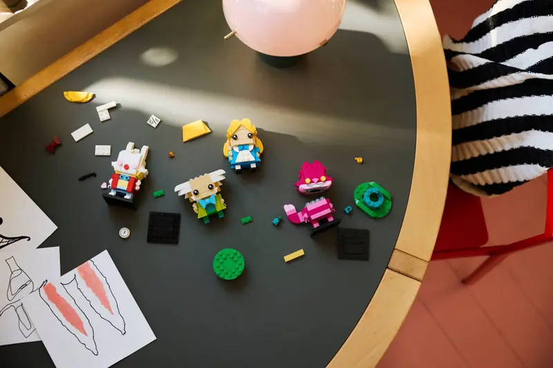 LEGO 40925 Alicja w Krainie Czarów zdjęcie 10
