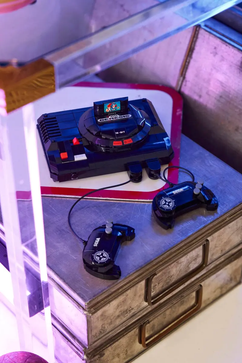 LEGO 40926 Konsola SEGA Mega Drive zdjęcie 14