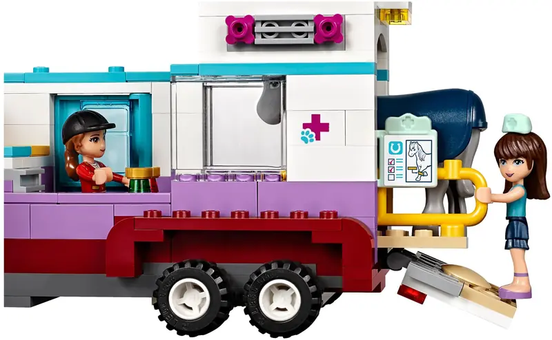 LEGO 41125 Przyczepa lecznicza dla koni zdjęcie 8