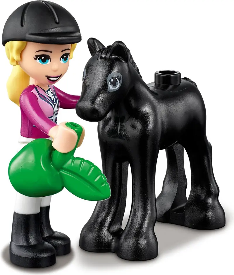 LEGO 41441 Szkółka jeździecka i przyczepa dla konia zdjęcie 10