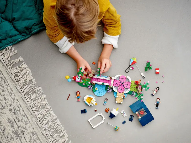LEGO 41447 Park w Heartlake City zdjęcie 12