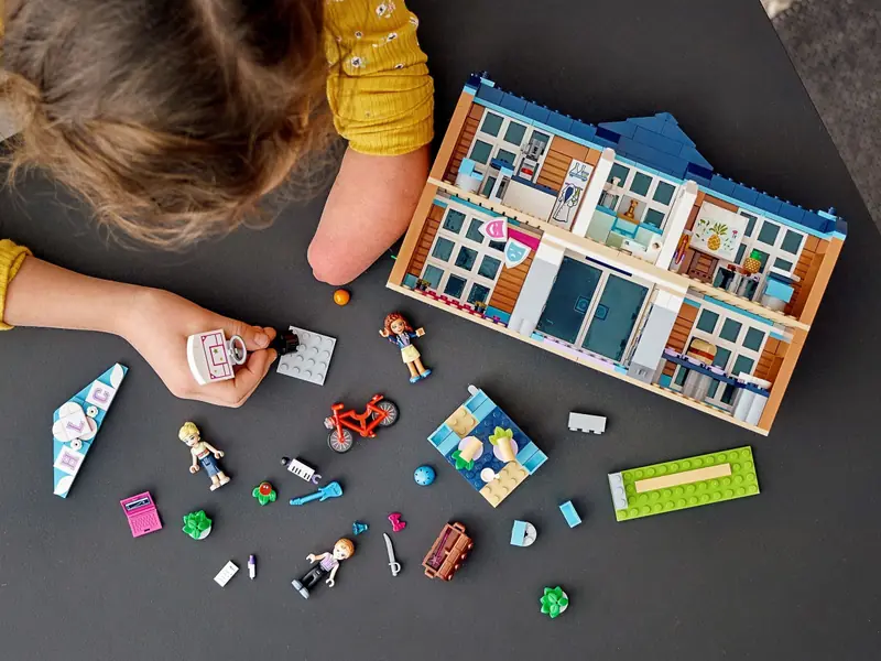 LEGO 41682 Szkoła w mieście Heartlake zdjęcie 19