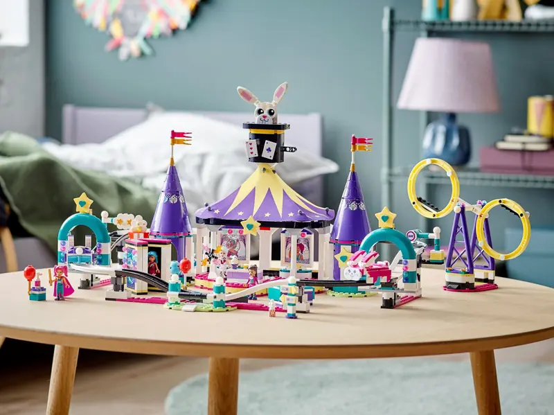 LEGO 41685 Magiczne wesołe miasteczko z kolejką górską zdjęcie 22
