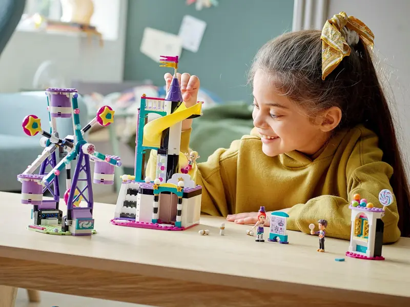 LEGO 41689 Magiczny diabelski młyn i zjeżdżalnia zdjęcie 17