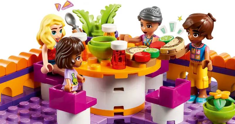 LEGO 41747 Jadłodajnia w Heartlake zdjęcie 7