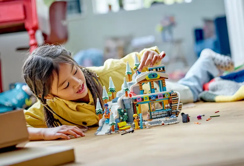 LEGO 41756 Stok narciarski i kawiarnia zdjęcie 4