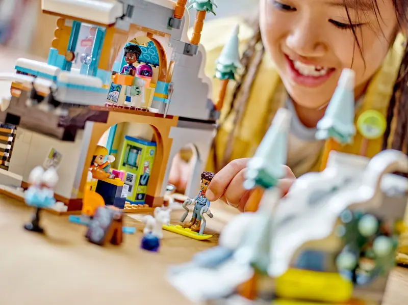 LEGO 41756 Stok narciarski i kawiarnia zdjęcie 5