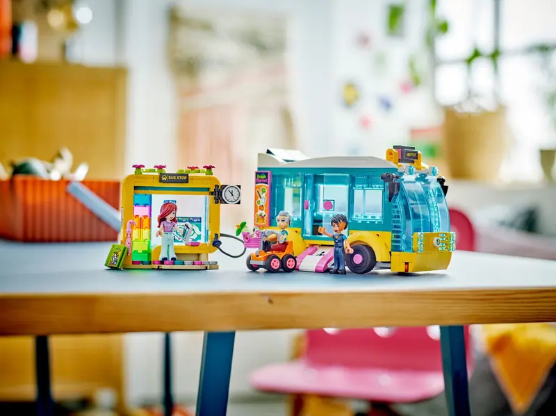 LEGO 41759 Autobus miejski z Heartlake zdjęcie 7