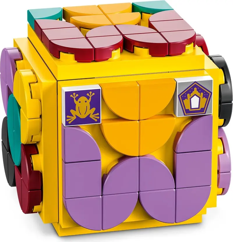 LEGO 41811 Zestaw na biurko z Hogwartu zdjęcie 4