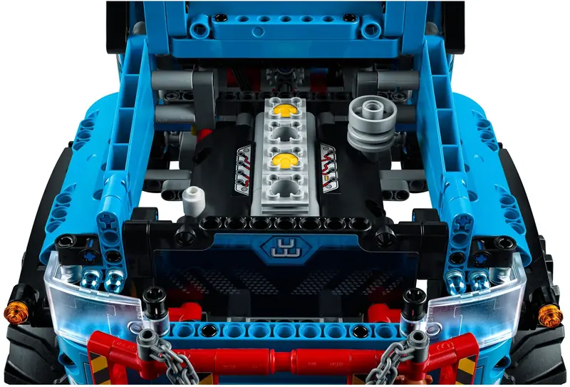 LEGO 42070 Terenowy holownik 6x6 zdjęcie 6