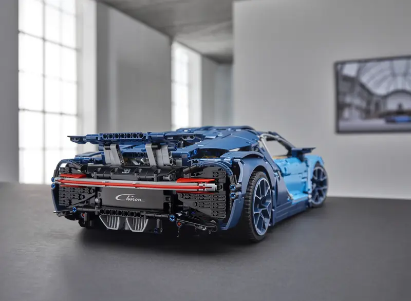 LEGO 42083 Bugatti Chiron zdjęcie 18