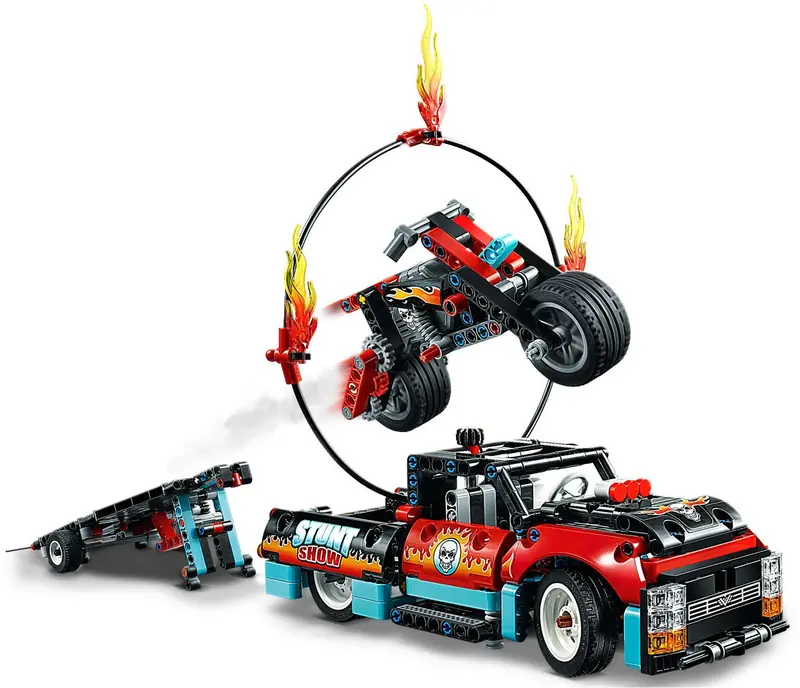LEGO 42106 Furgonetka i motocykl kaskaderski zdjęcie 3