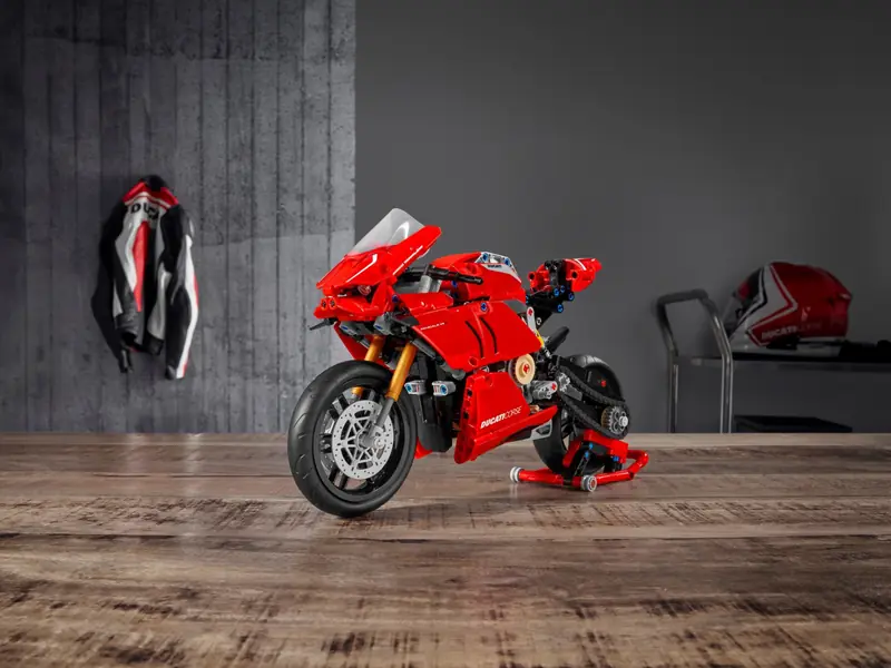 LEGO 42107 Ducati Panigale V4 R zdjęcie 17