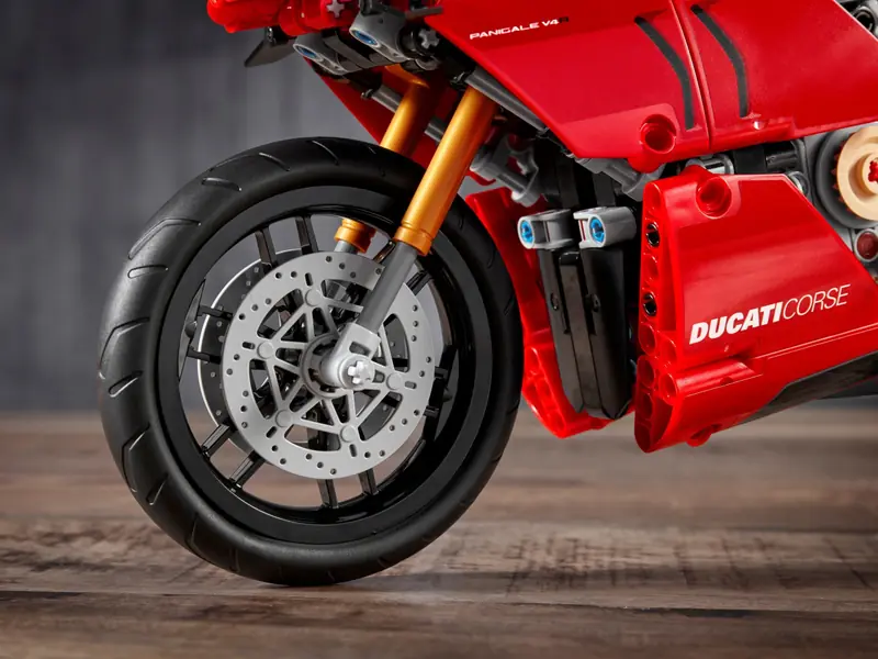 LEGO 42107 Ducati Panigale V4 R zdjęcie 23