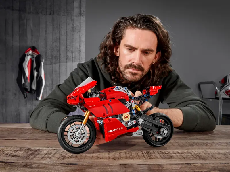 LEGO 42107 Ducati Panigale V4 R zdjęcie 19