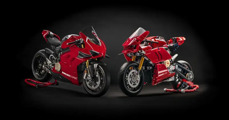 LEGO 42107 Ducati Panigale V4 R zdjęcie 18