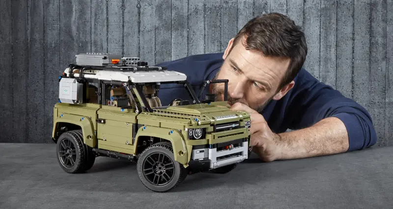 LEGO 42110 Land Rover Defender zdjęcie 2