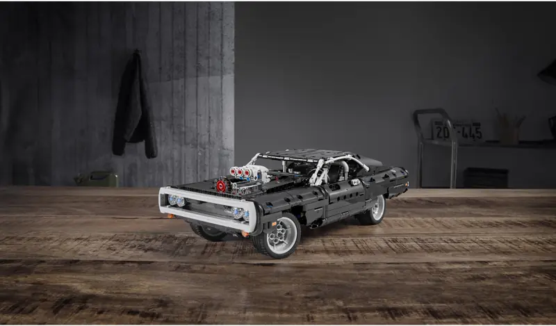 LEGO 42111 Dom's Dodge Charger zdjęcie 16