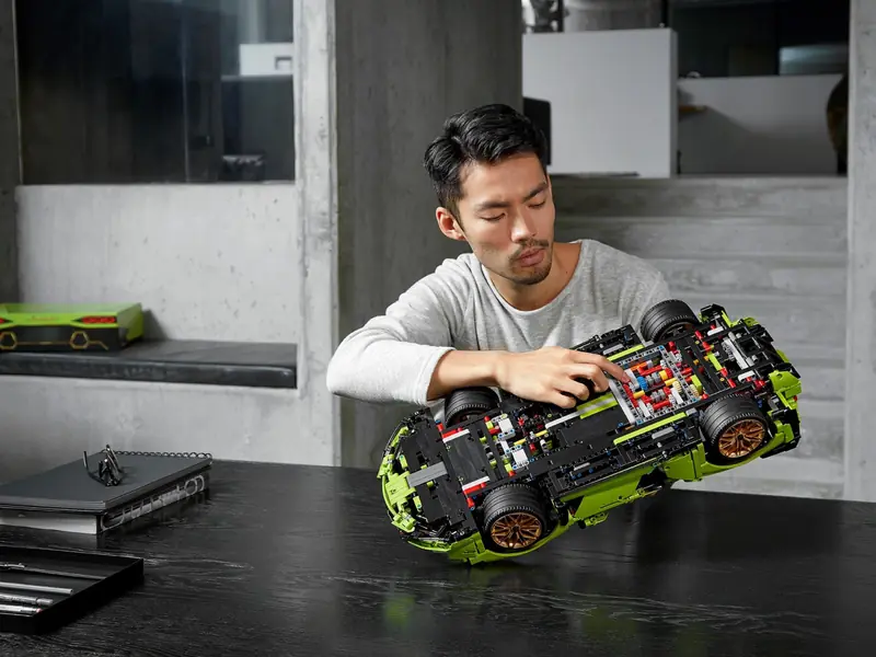 LEGO 42115 Lamborghini Sián FKP 37 zdjęcie 17