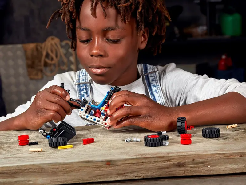 LEGO 42116 Miniładowarka zdjęcie 7
