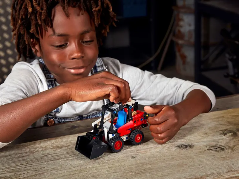 LEGO 42116 Miniładowarka zdjęcie 9