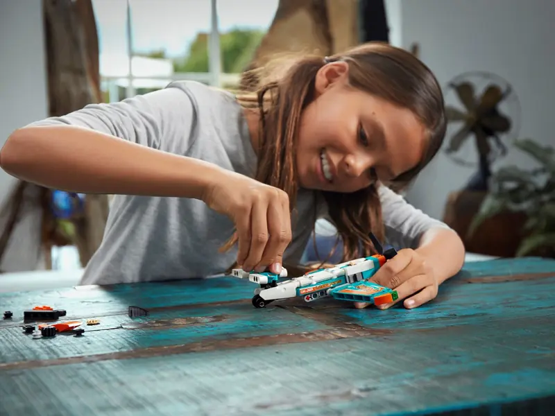 LEGO 42117 Samolot wyścigowy zdjęcie 7