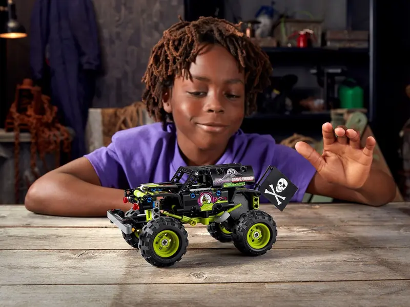 LEGO 42118 Monster Jam Grave Digger zdjęcie 11