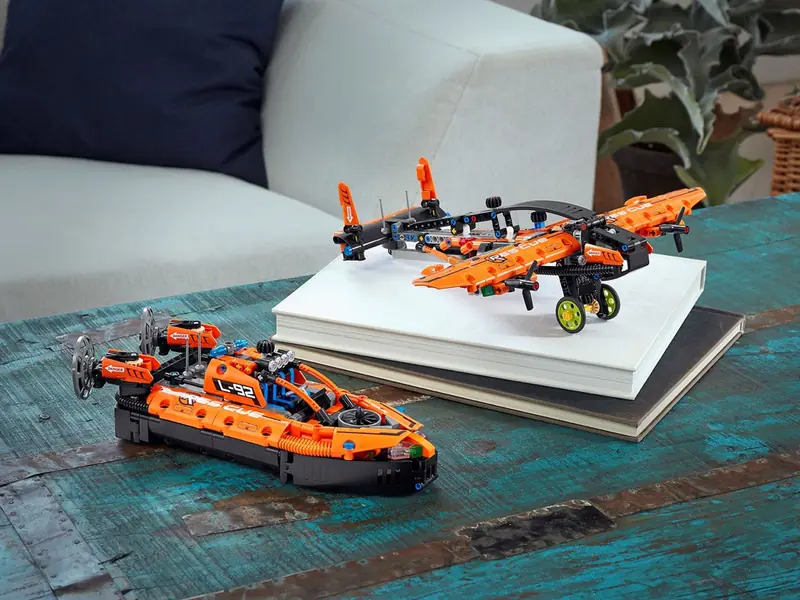 LEGO 42120 Poduszkowiec ratowniczy zdjęcie 14