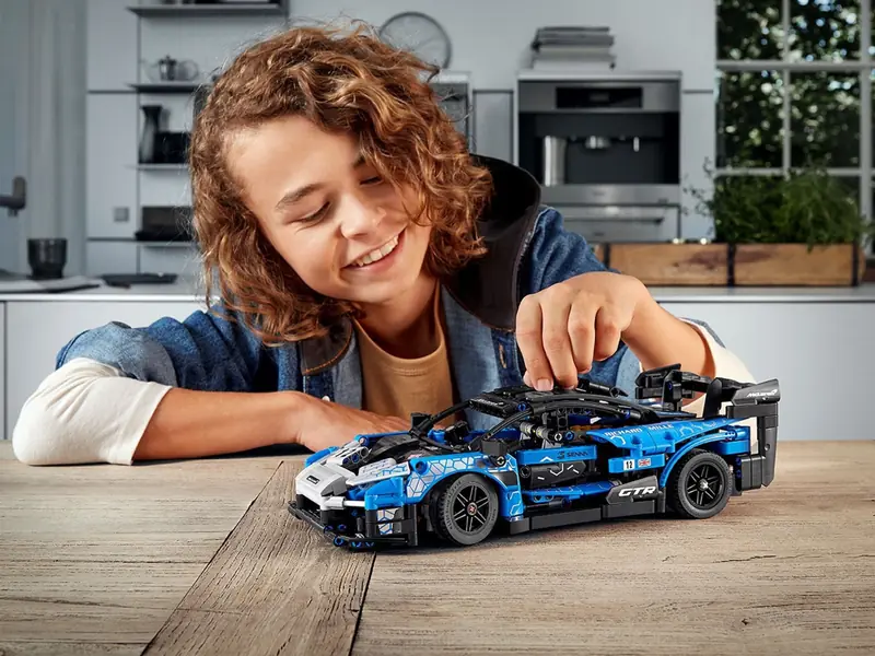 LEGO 42123 McLaren Senna GTR zdjęcie 11