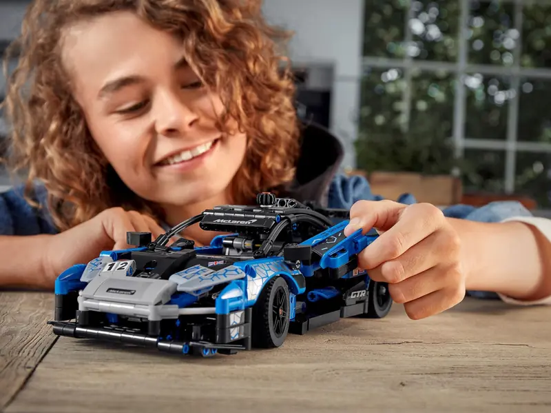 LEGO 42123 McLaren Senna GTR zdjęcie 12