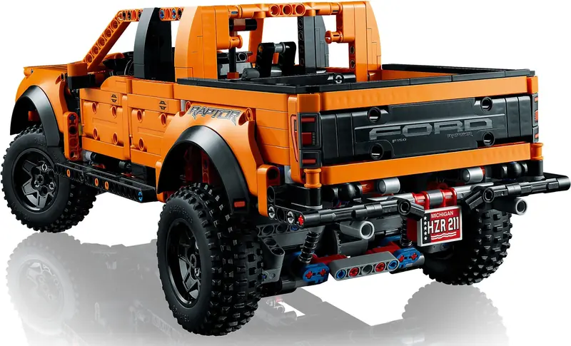 LEGO 42126 Ford F-150 Raptor zdjęcie 6