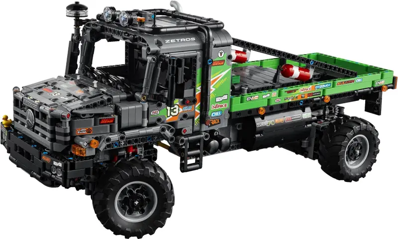 LEGO 42129 Ciężarówka Mercedes-Benz Zetros z napędem na 4 koła zdjęcie 9
