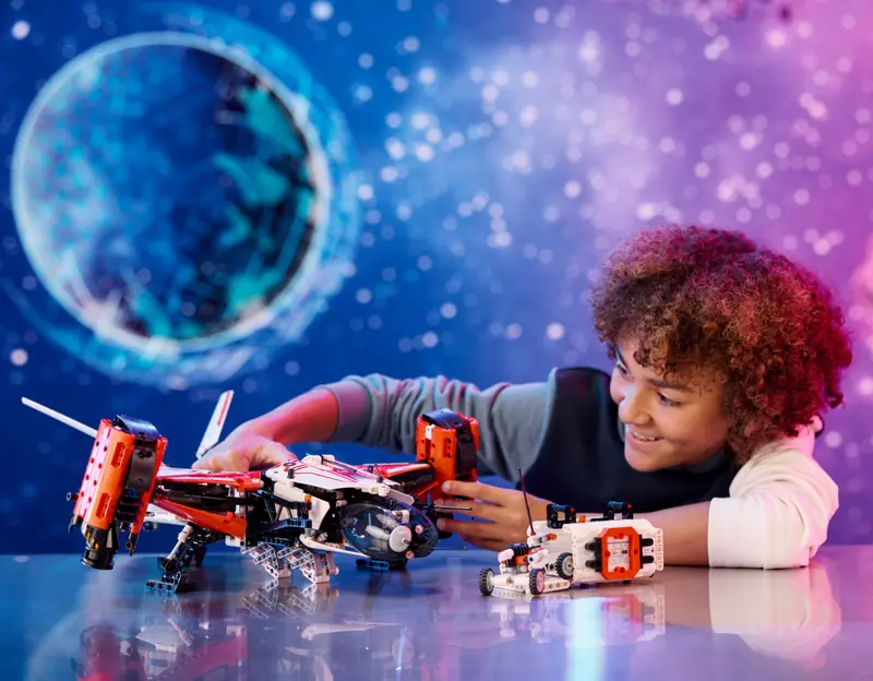 LEGO 42181 Transportowy statek kosmiczny VTOL LT81 zdjęcie 4