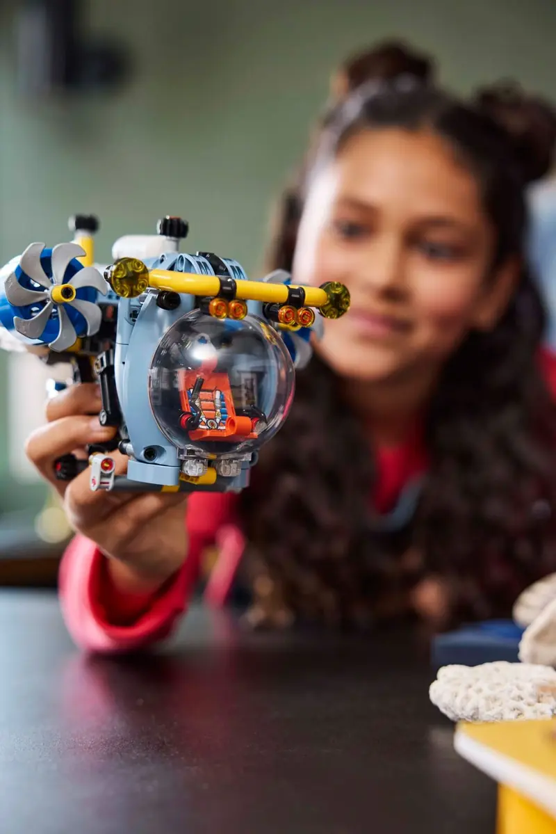 LEGO 42201 Badawcza łódź podwodna zdjęcie 10