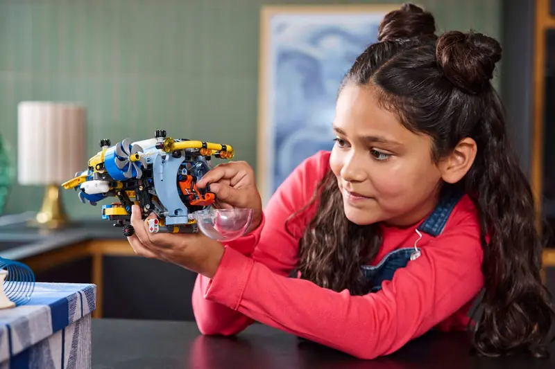 LEGO 42201 Badawcza łódź podwodna zdjęcie 11