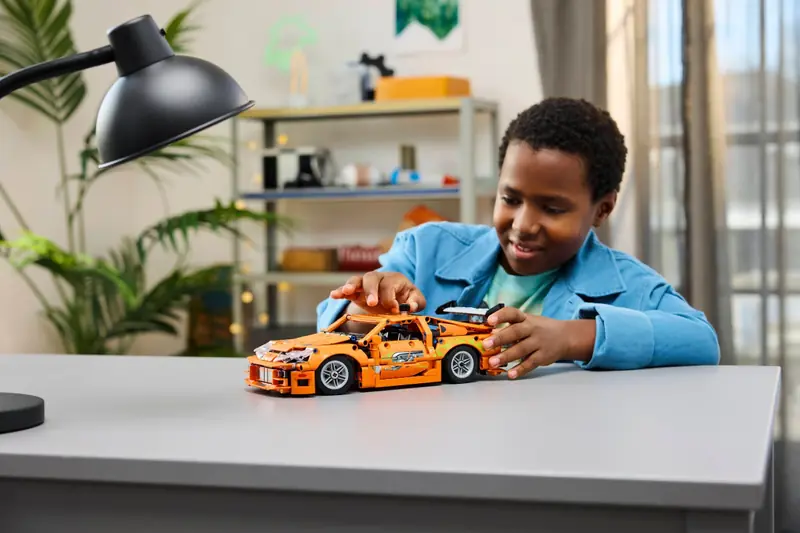 LEGO 42204 Fast and Furious Toyota Supra MK4 zdjęcie 12