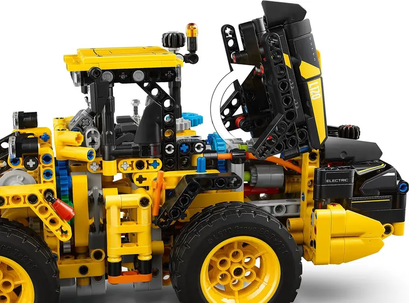 LEGO 42209 Ładowarka kołowa Volvo L120 Electric zdjęcie 7