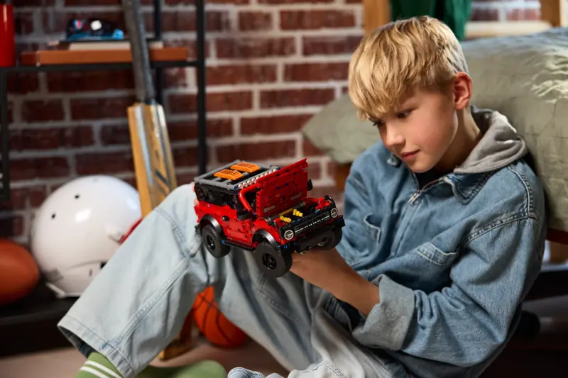LEGO 42213 SUV Ford Bronco zdjęcie 11