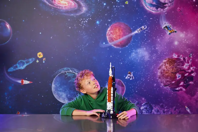LEGO 42221 Rakieta SLS NASA Artemis zdjęcie 7