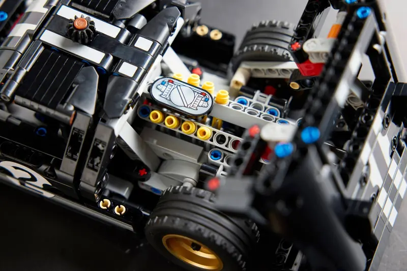 LEGO 42223 Samochód wyścigowy 1966 Ford GT40 MKII zdjęcie 12