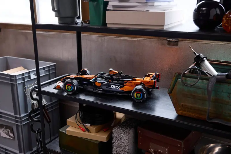 LEGO 42228 Bolid McLaren MCL39 F1 zdjęcie 12