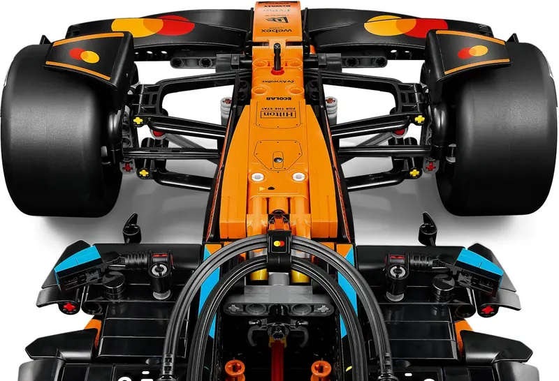 LEGO 42228 Bolid McLaren MCL39 F1 zdjęcie 7