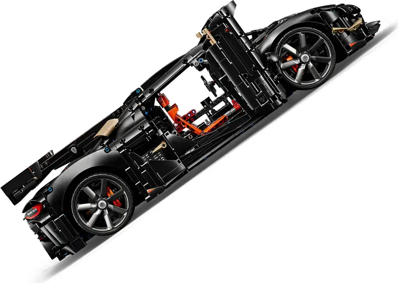 LEGO 42232 Koenigsegg Sadair's Spear Megacar