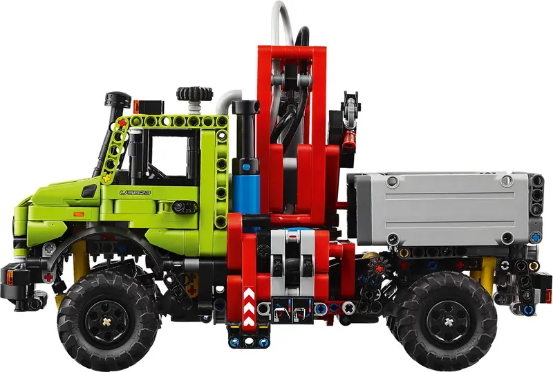 LEGO 42242 Mercedes-Benz Unimog U 5023 z dźwigiem zdjęcie 4