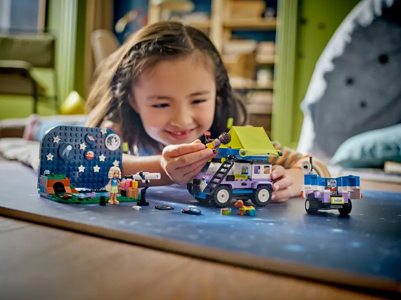 LEGO 42603 Kamper z mobilnym obserwatorium gwiazd zdjęcie 8