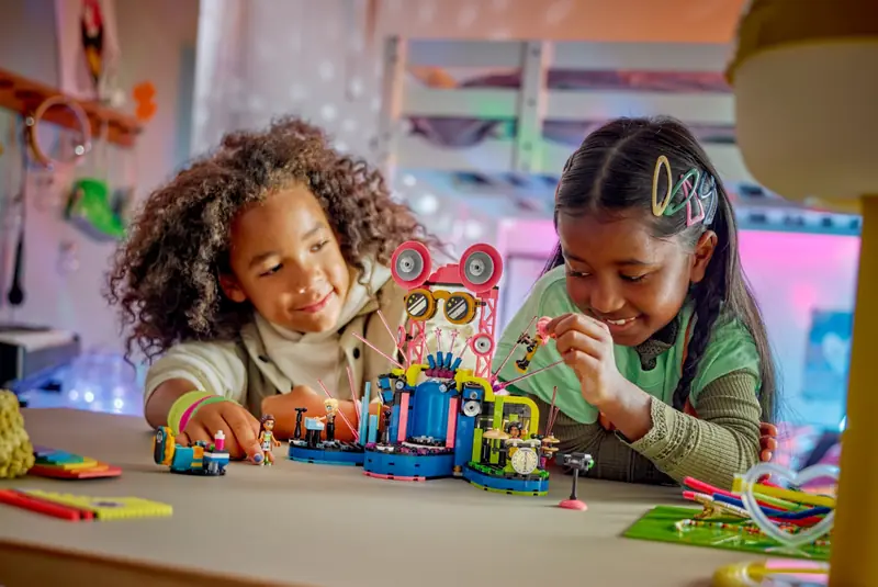 LEGO 42616 Pokaz talentów muzycznych w Heartlake zdjęcie 9