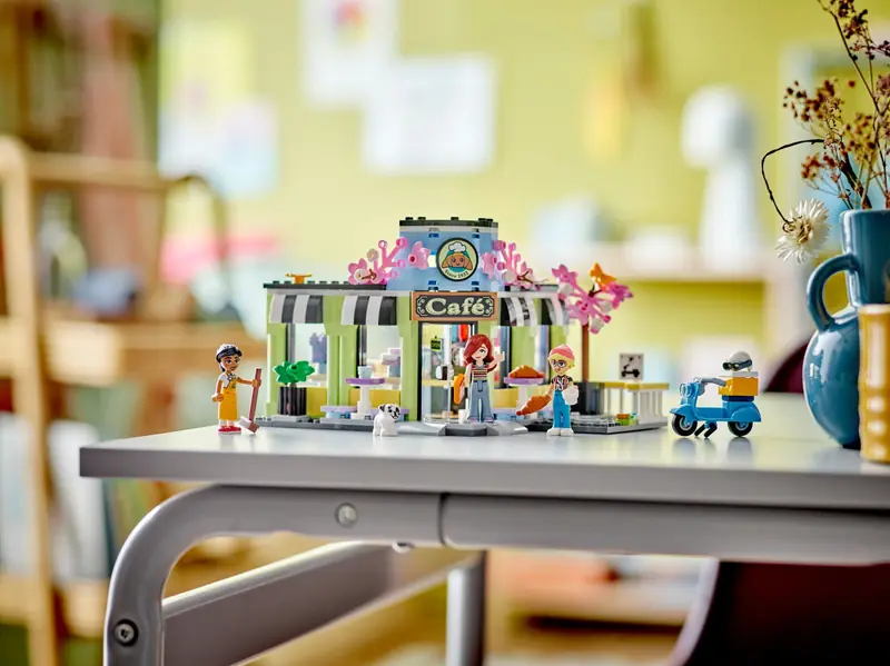 LEGO 42618 Kawiarnia w Heartlake zdjęcie 8