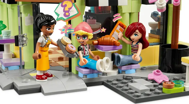LEGO 42618 Kawiarnia w Heartlake zdjęcie 9